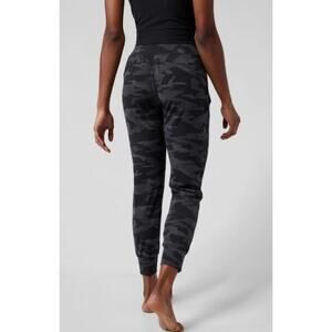 ATHLETA SALUTATION HIGH RISE JOGGER